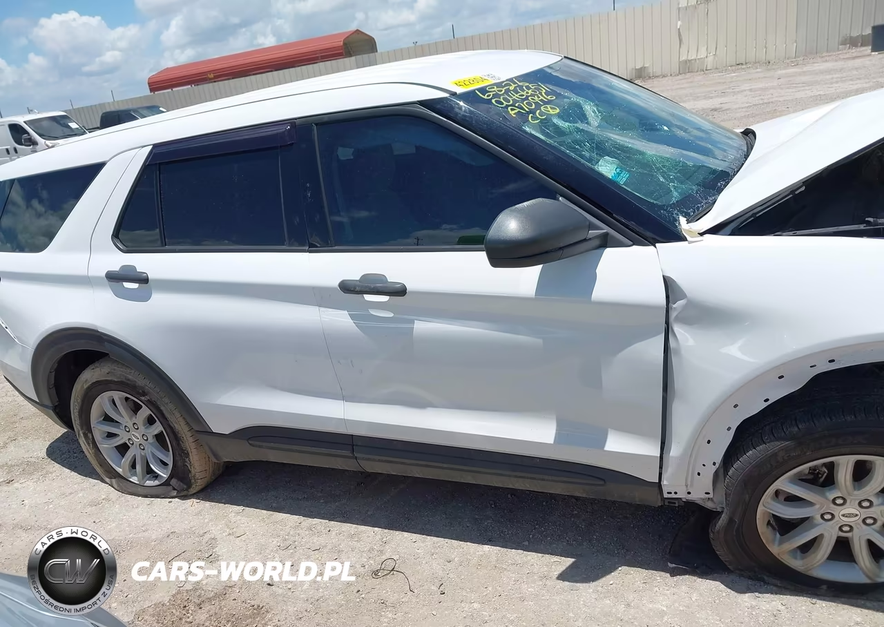 2021 Ford Explorer VIN:1FMSK7BH2MGA70946 - 14