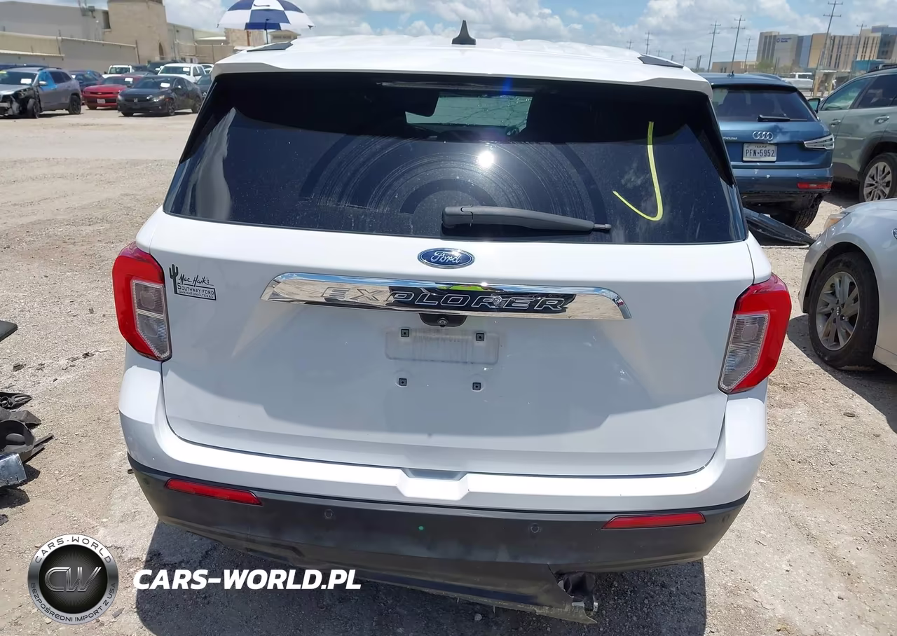 2021 Ford Explorer VIN:1FMSK7BH2MGA70946 - 17