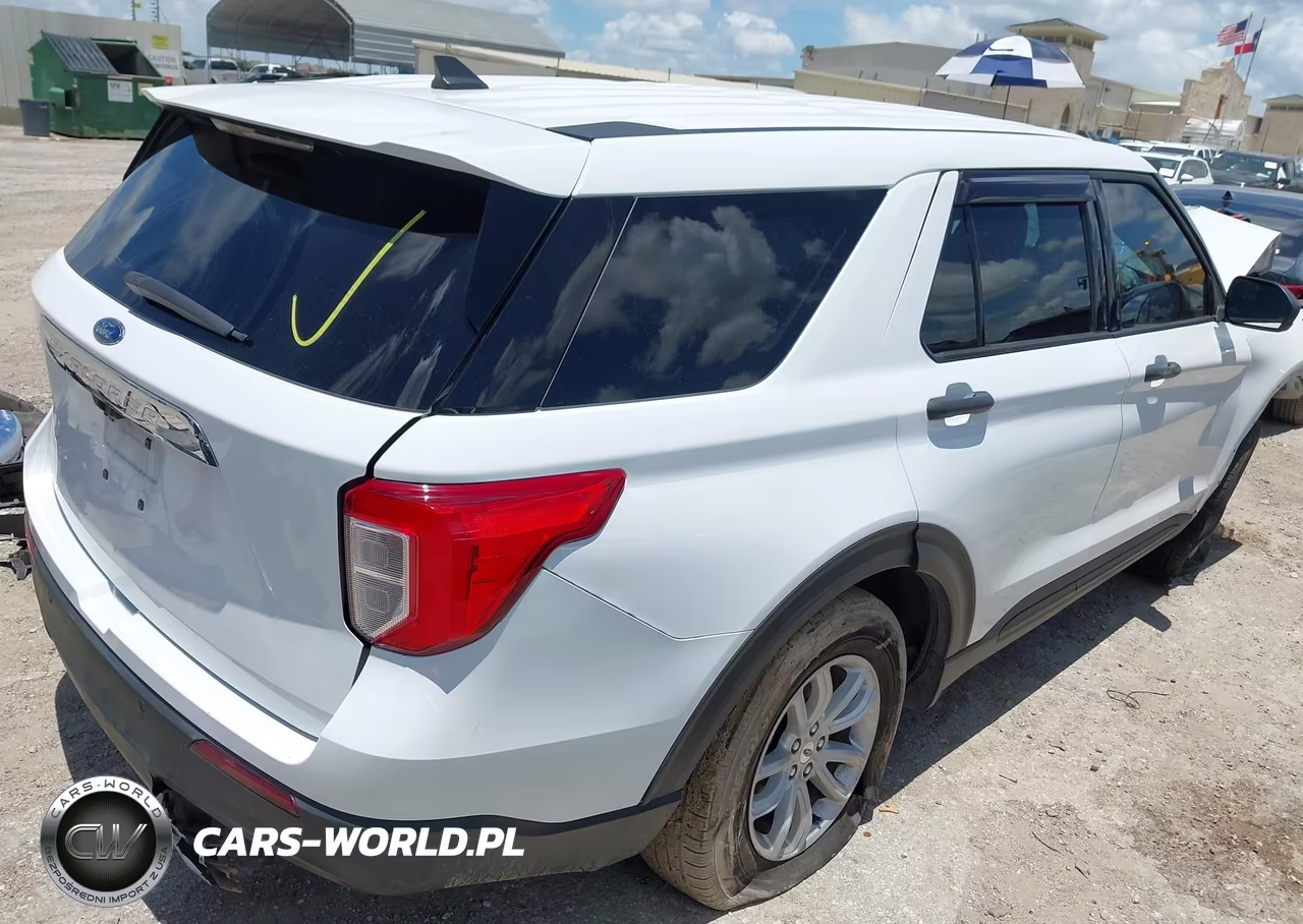 2021 Ford Explorer VIN:1FMSK7BH2MGA70946 - 4