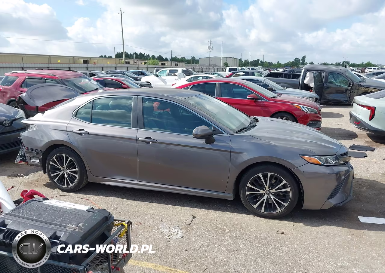2019 Toyota Camry Se VIN:4T1B11HK4KU841652 - 13