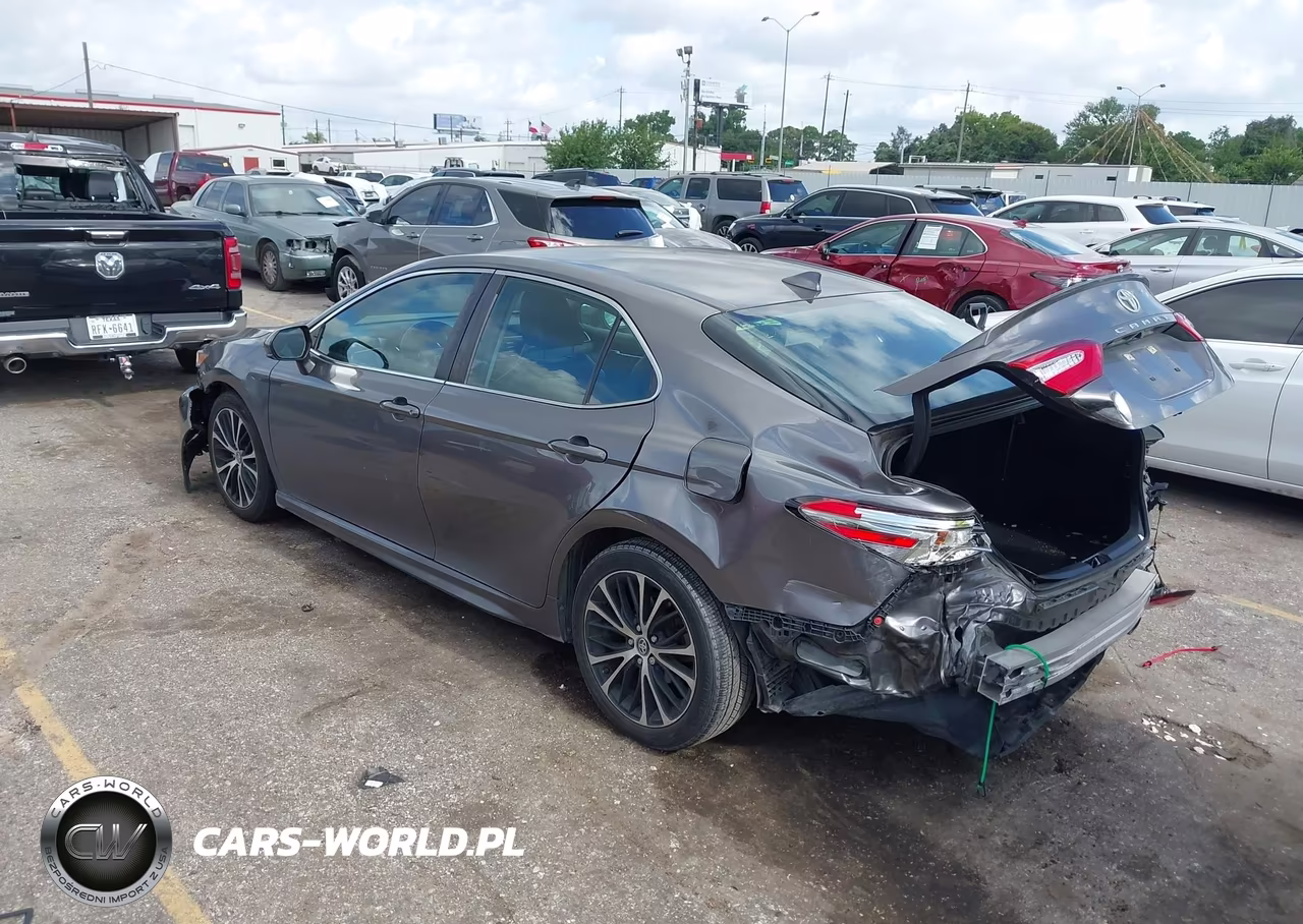 2019 Toyota Camry Se VIN:4T1B11HK4KU841652 - 3