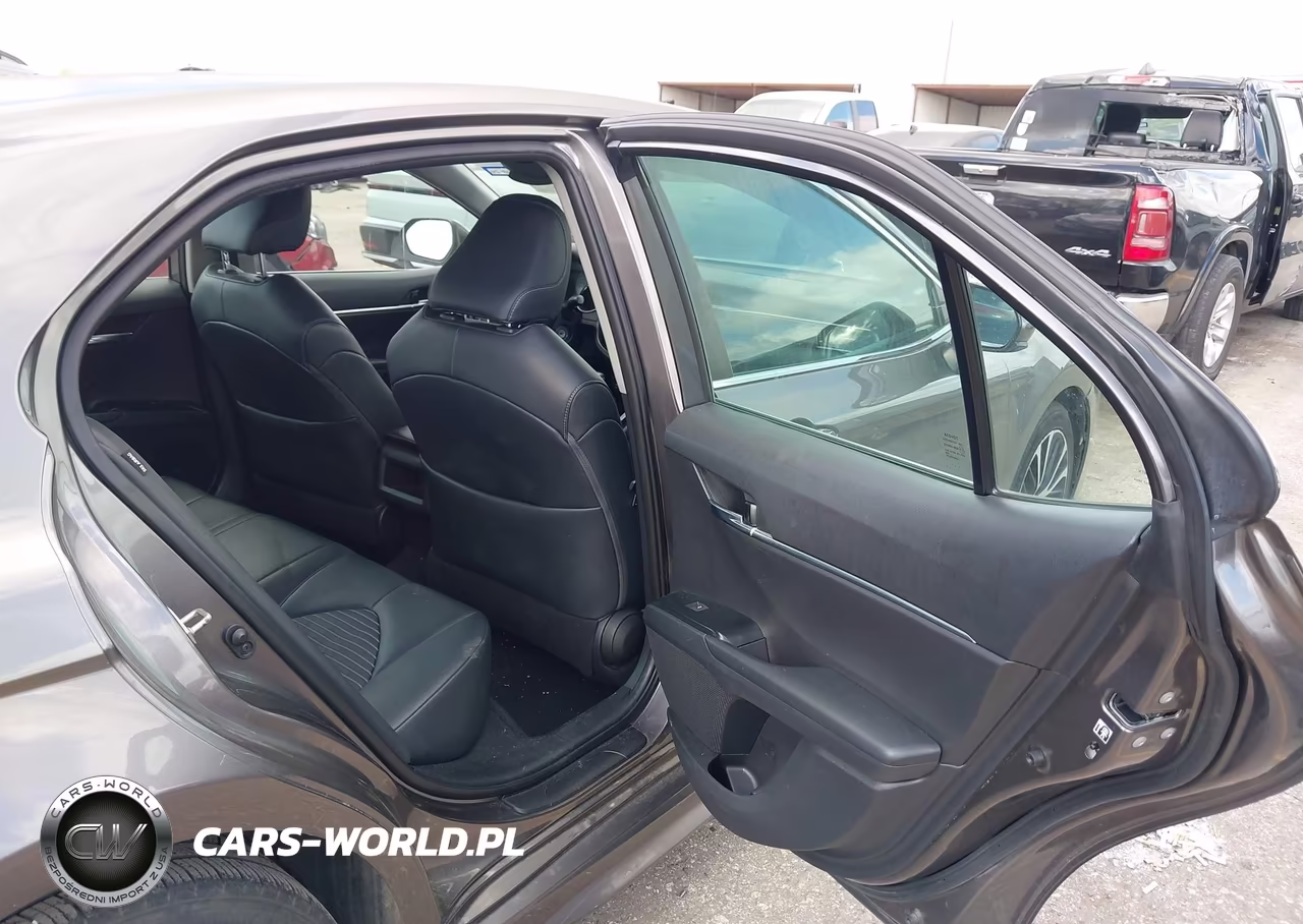 2019 Toyota Camry Se VIN:4T1B11HK4KU841652 - 8