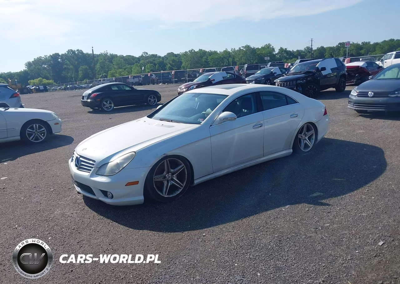 2008 Mercedes-Benz Cls 550 VIN:WDDDJ72XX8A130039 - 2
