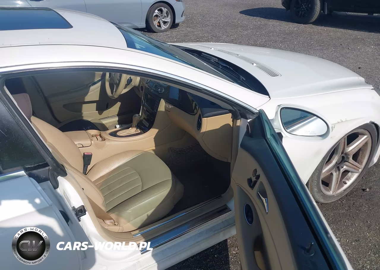 2008 Mercedes-Benz Cls 550 VIN:WDDDJ72XX8A130039 - 5