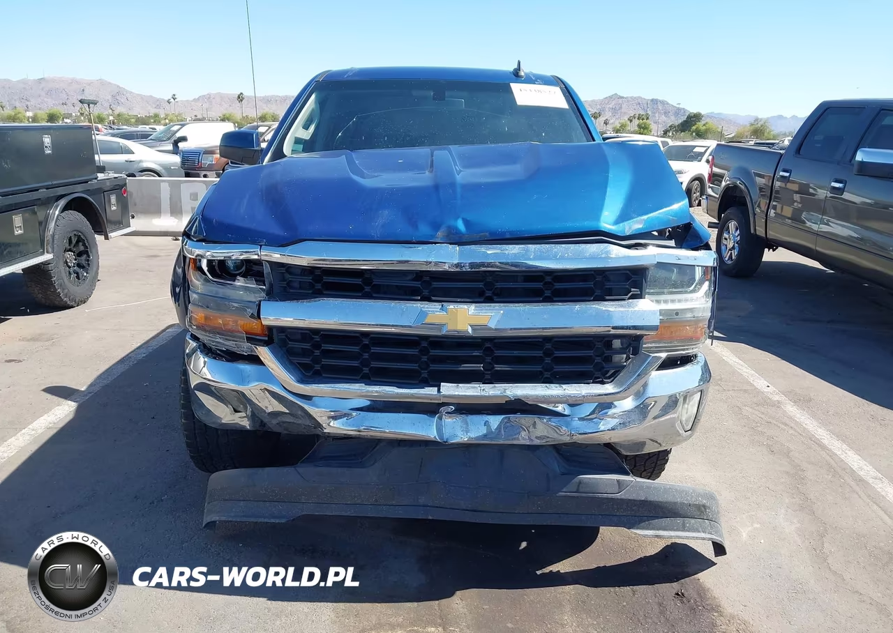 2018 Chevrolet Silverado 1500 Lt VIN:1GCRCREC5JZ122033 - 13