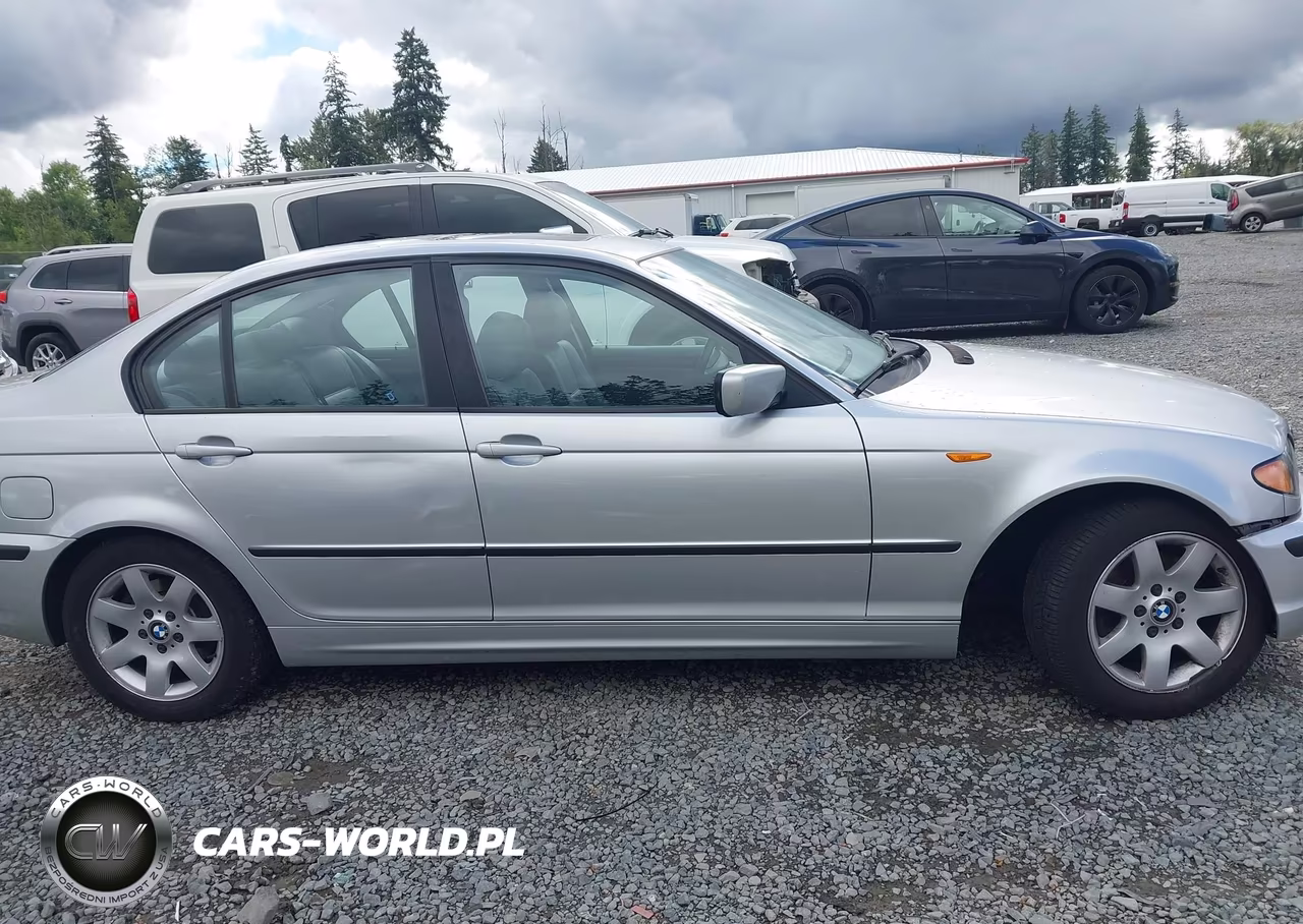 2003 BMW 3 Series 325Xi VIN:WBAEU33483PM56864 - 13
