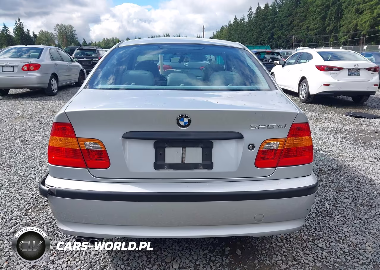 2003 BMW 3 Series 325Xi VIN:WBAEU33483PM56864 - 16