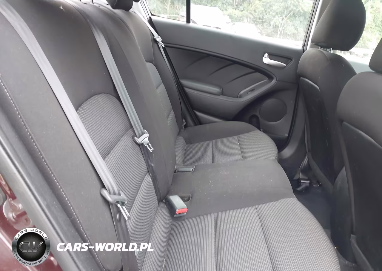 2017 Kia Forte Lx VIN:3KPFK4A72HE090889 - 8