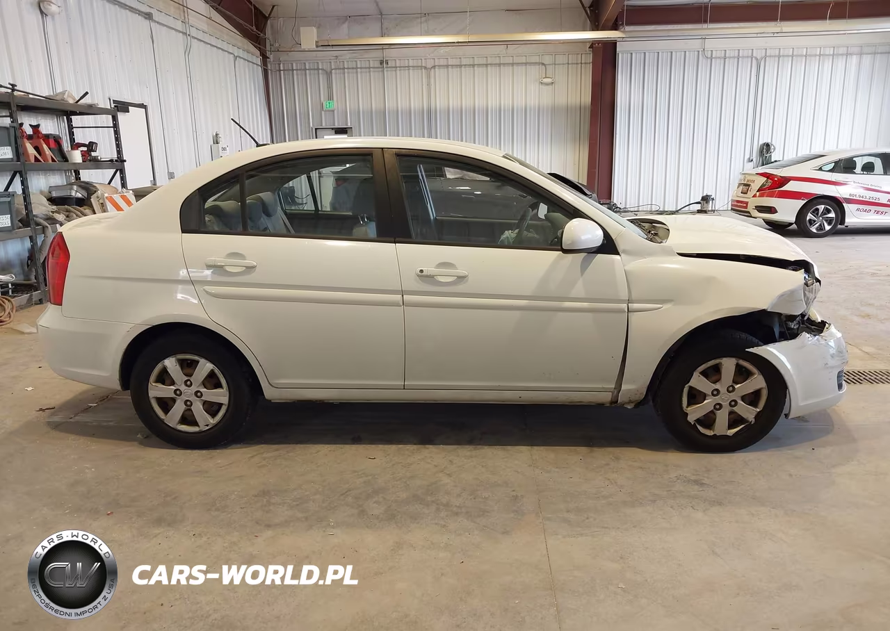 2010 Hyundai Accent Gls VIN:KMHCN4AC2AU424509 - 13
