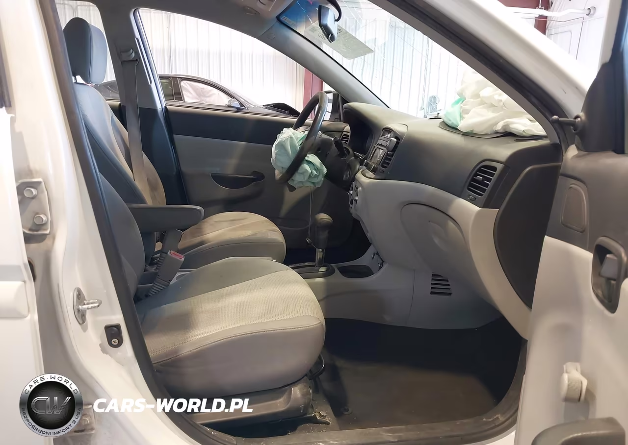 2010 Hyundai Accent Gls VIN:KMHCN4AC2AU424509 - 5
