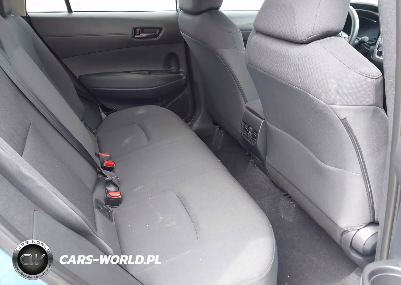 2026 Toyota Corolla Cross Le VIN:7MUCAAAGXTV158445 - 8