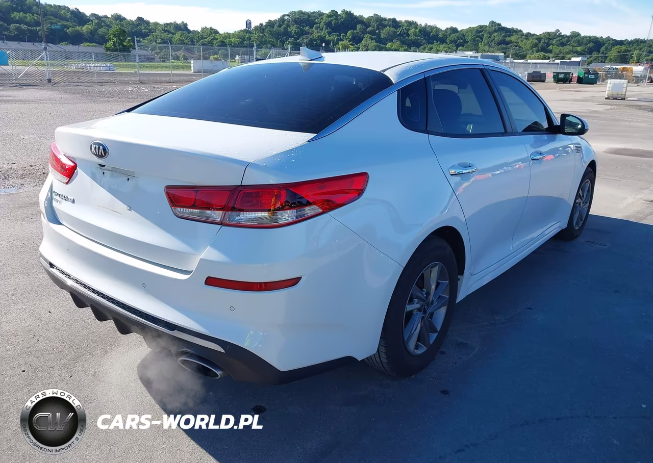 2020 Kia Optima Lx VIN:5XXGT4L38LG432728 - 4