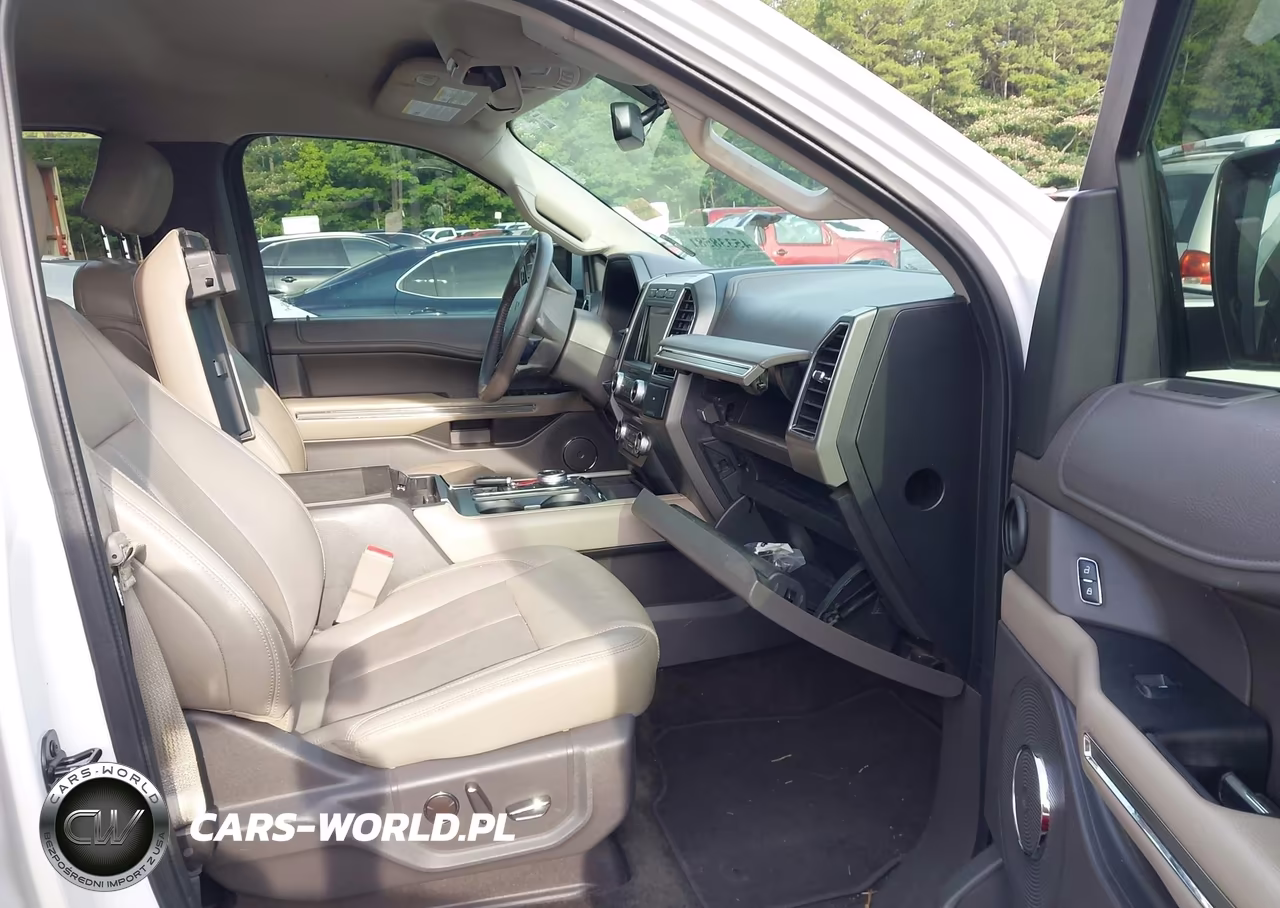 2018 Ford Expedition Xlt VIN:1FMJU1HT8JEA06075 - 5