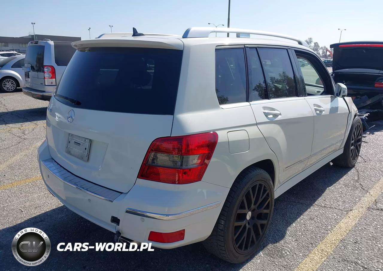 2011 Mercedes-Benz Glk 350 VIN:WDCGG5GB8BF635489 - 4