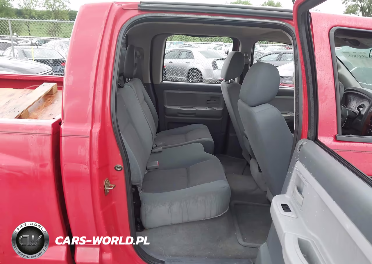2005 Dodge Dakota Slt VIN:1D7HW48N85S254596 - 8