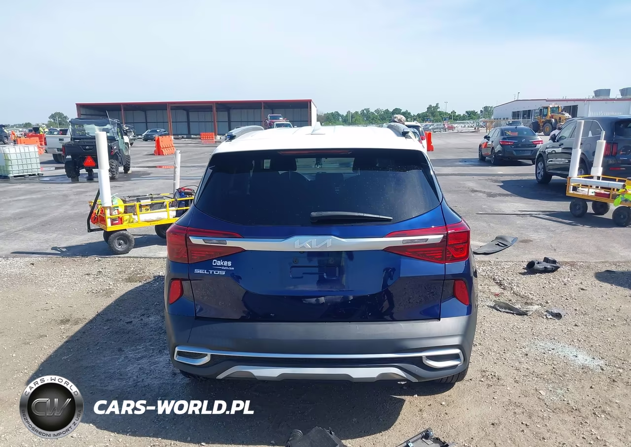2023 Kia Seltos S VIN:KNDEUCAAXP7441820 - 17