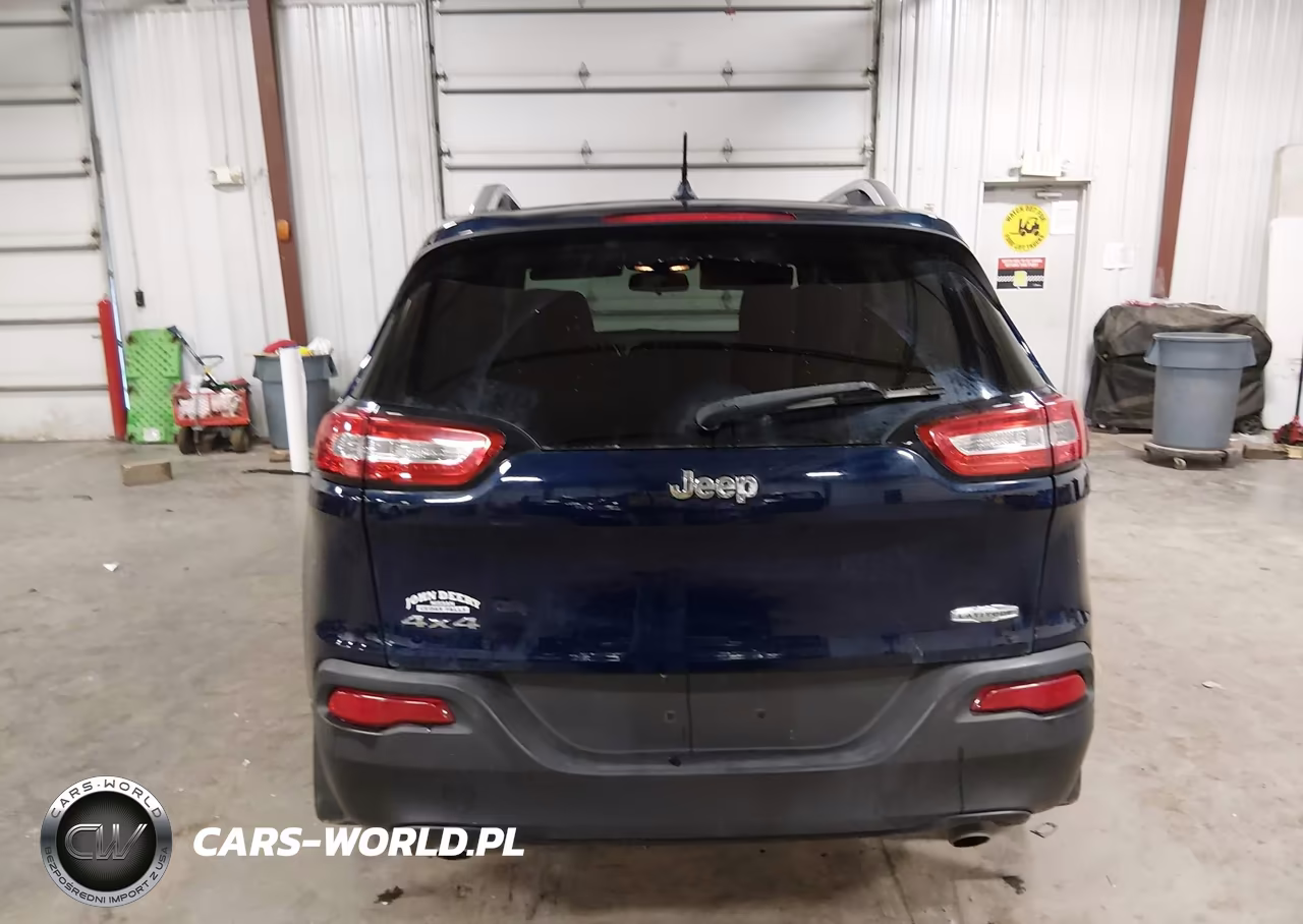 2014 Jeep Cherokee Latitude VIN:1C4PJMCS4EW146986 - 16