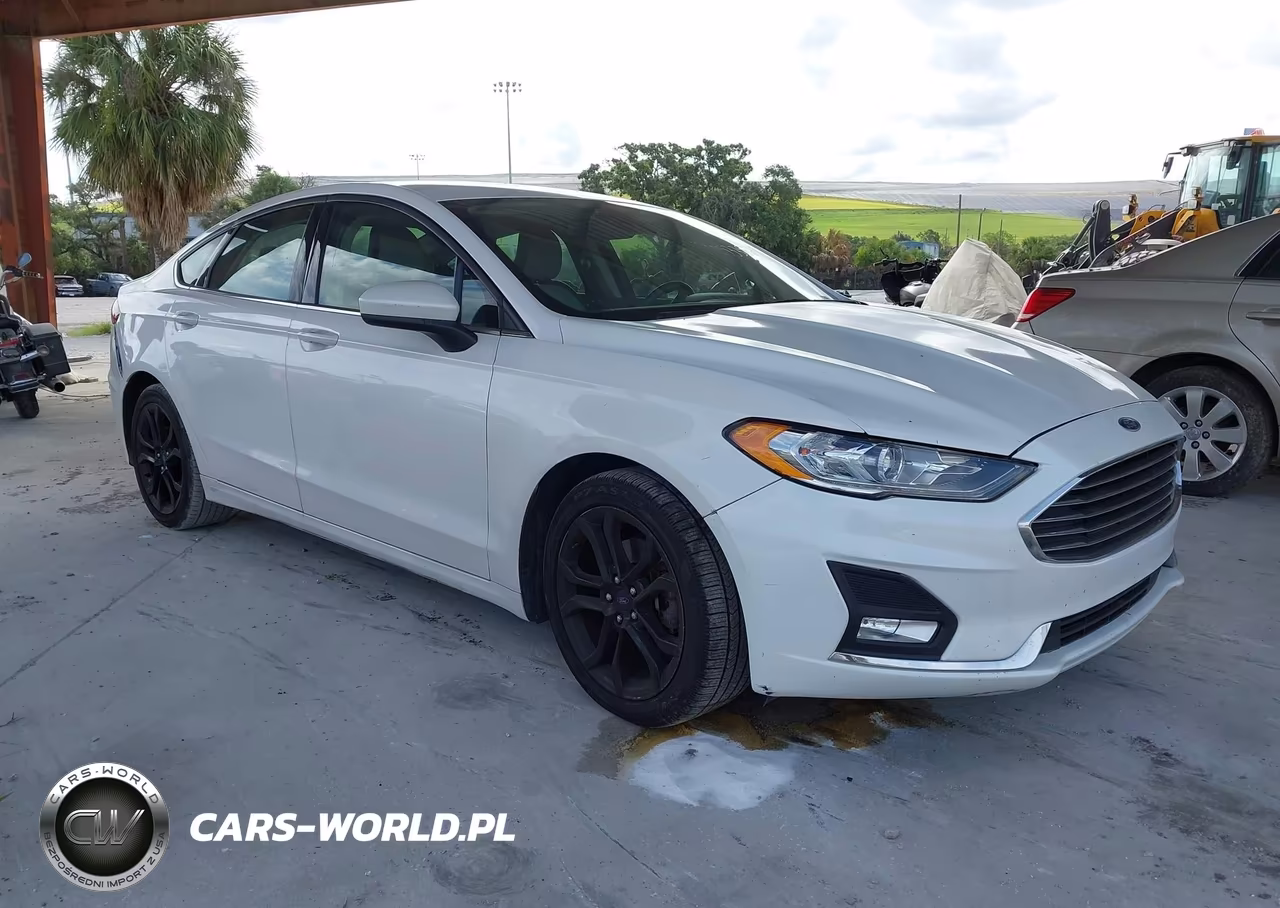 2019 Ford Fusion Se – zdjęcie 1 z 16