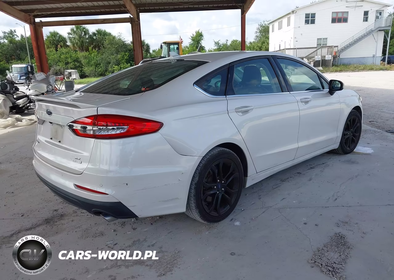 2019 Ford Fusion Se VIN:3FA6P0HD8KR276044 - 4