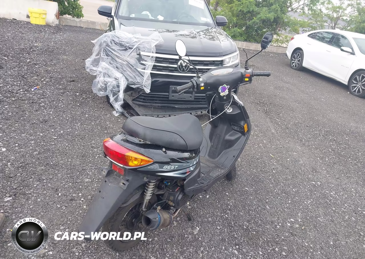 2023 Yiben 5 Series VIN:LYDY5TKH1P1500166 - 4