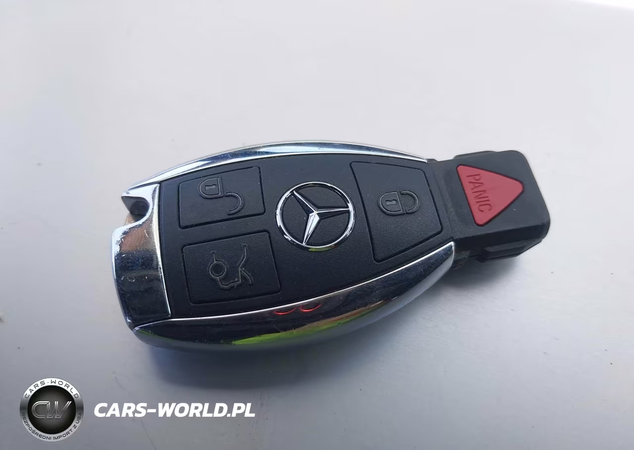 2017 Mercedes-Benz C 300 VIN:55SWF4JB5HU220990 - 11