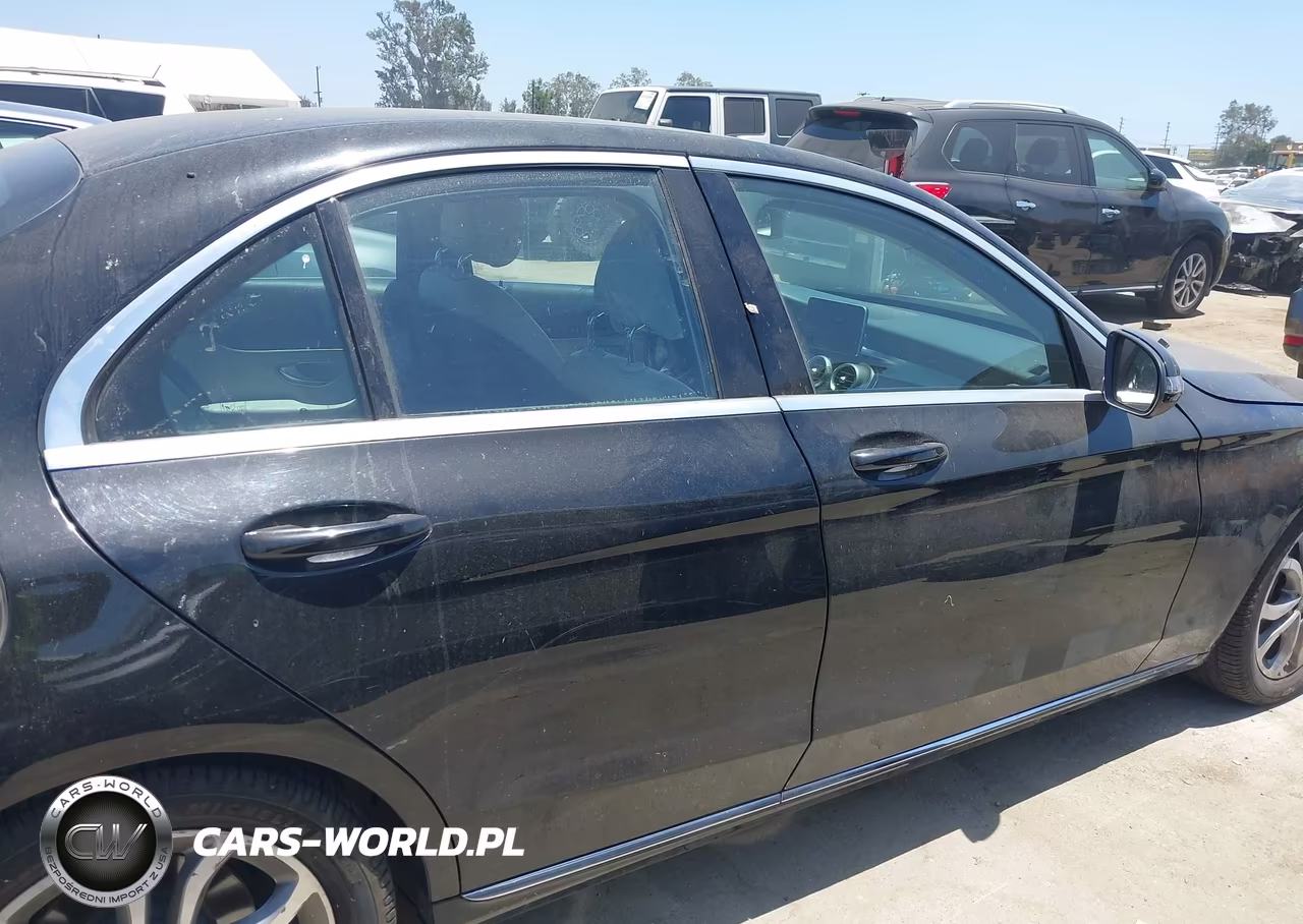 2017 Mercedes-Benz C 300 VIN:55SWF4JB5HU220990 - 13