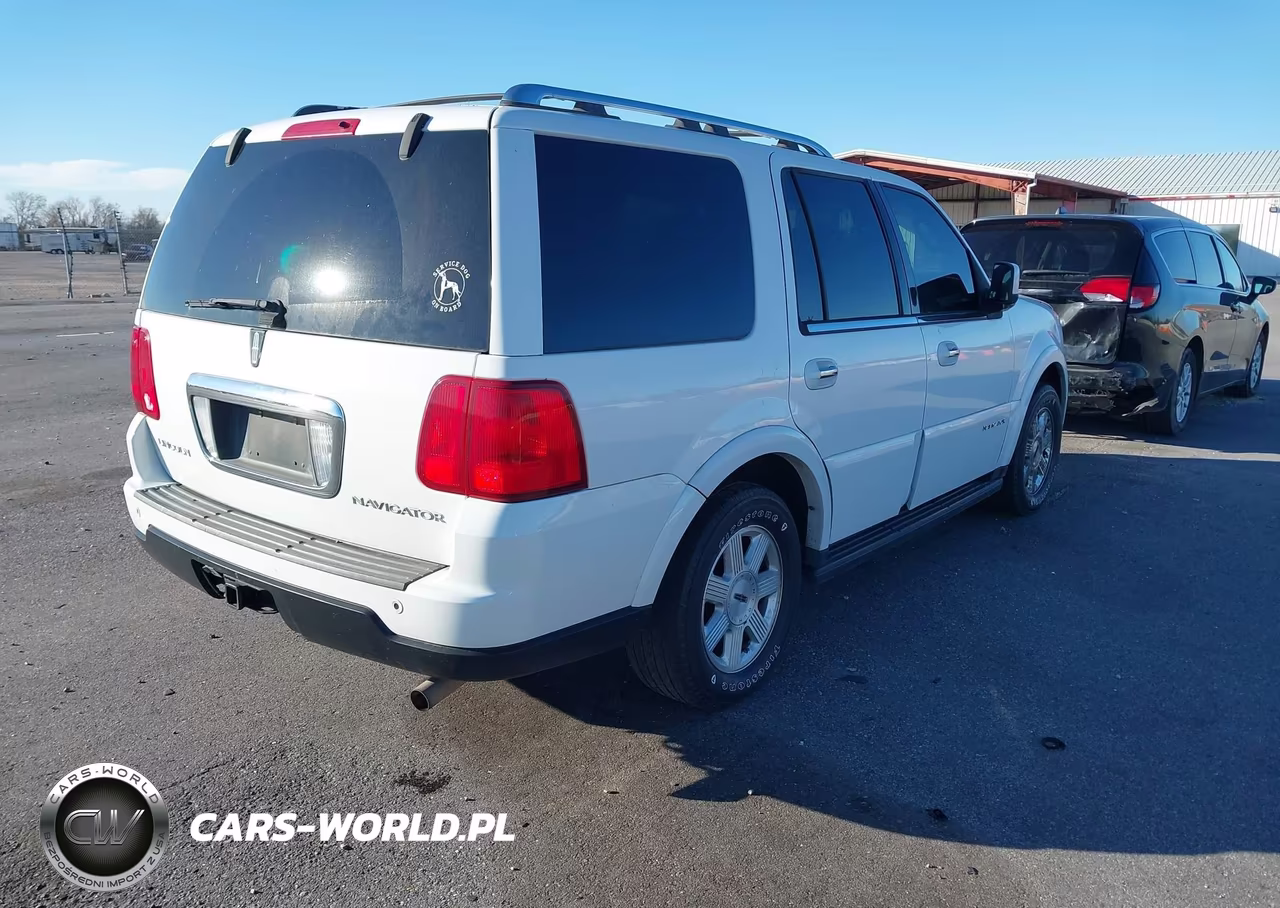 2006 Lincoln Navigator Luxury-Ultimate VIN:5LMFU27596LJ28670 - 4