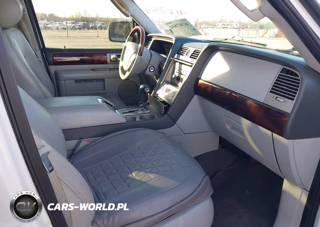2006 Lincoln Navigator Luxury-Ultimate VIN:5LMFU27596LJ28670 - 5
