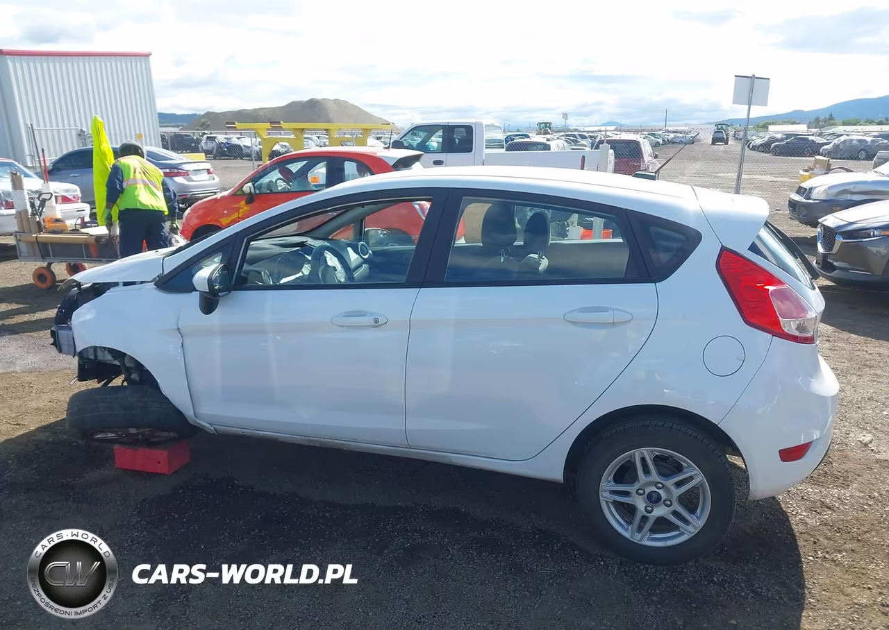 2019 Ford Fiesta Se VIN:3FADP4EJXKM142612 - 14