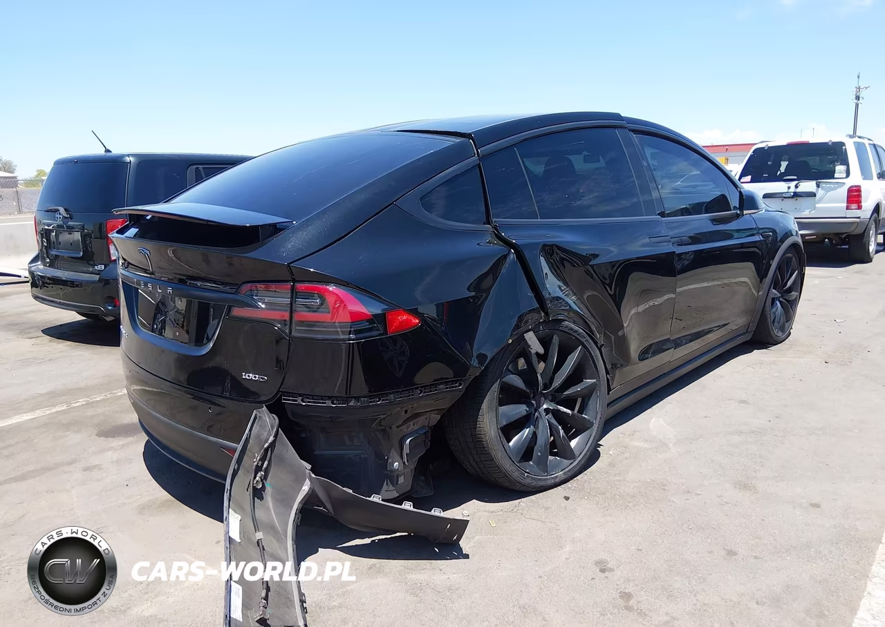 2018 Tesla Model X 100D-75D-P100D VIN:5YJXCDE20JF102201 - 4