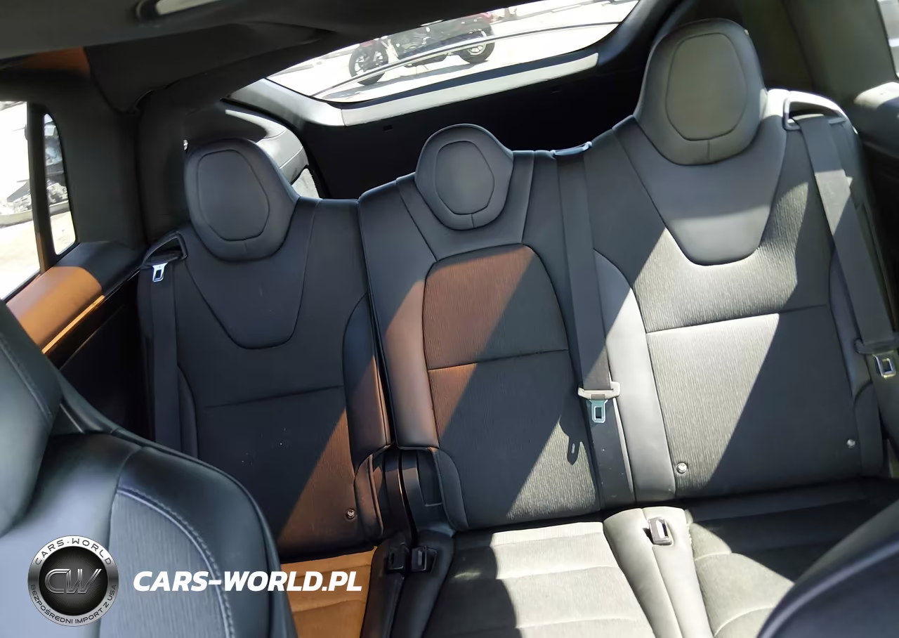 2018 Tesla Model X 100D-75D-P100D VIN:5YJXCDE20JF102201 - 8