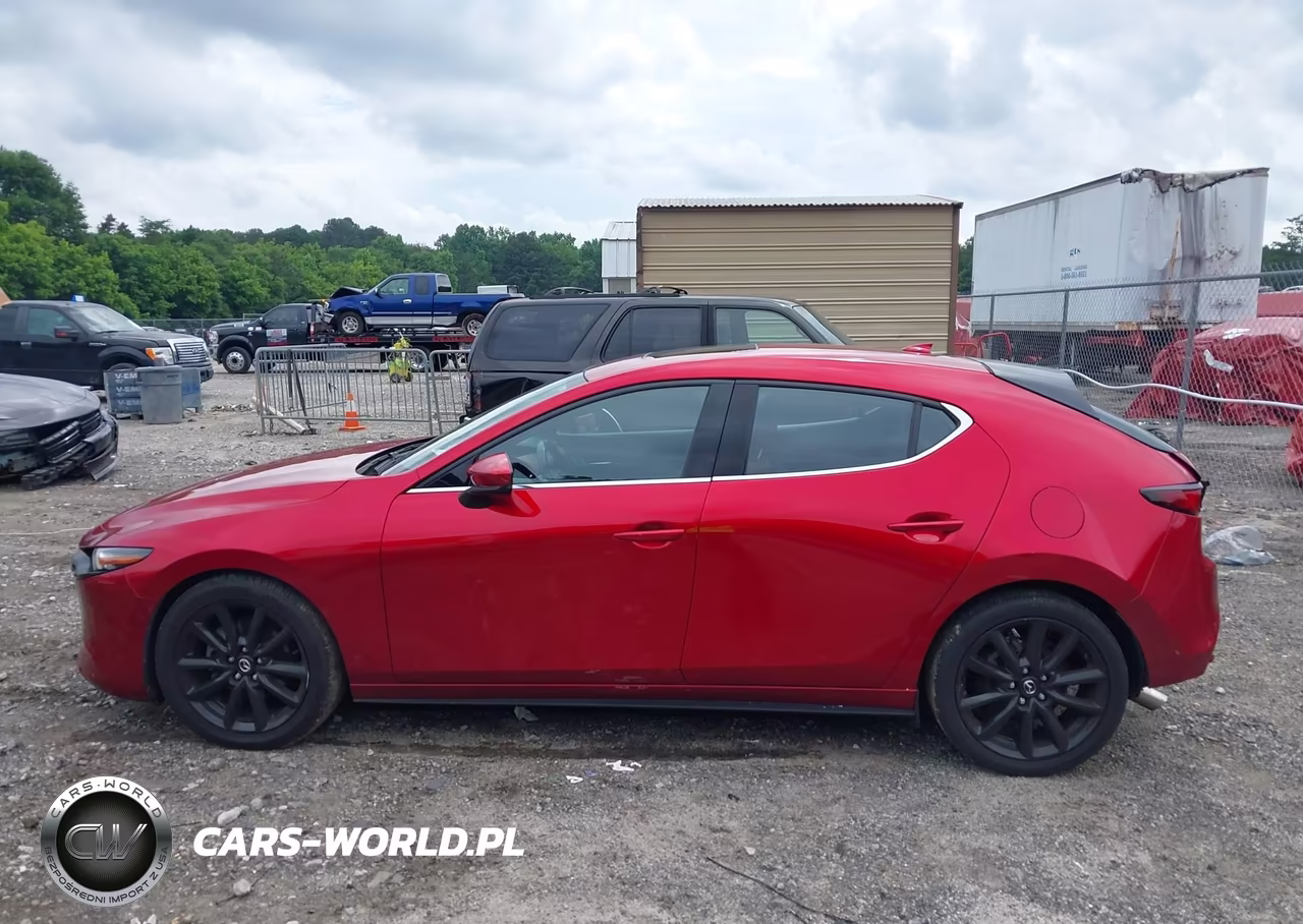2020 Mazda Mazda3 Premium Package VIN:JM1BPBNM0L1174354 - 14