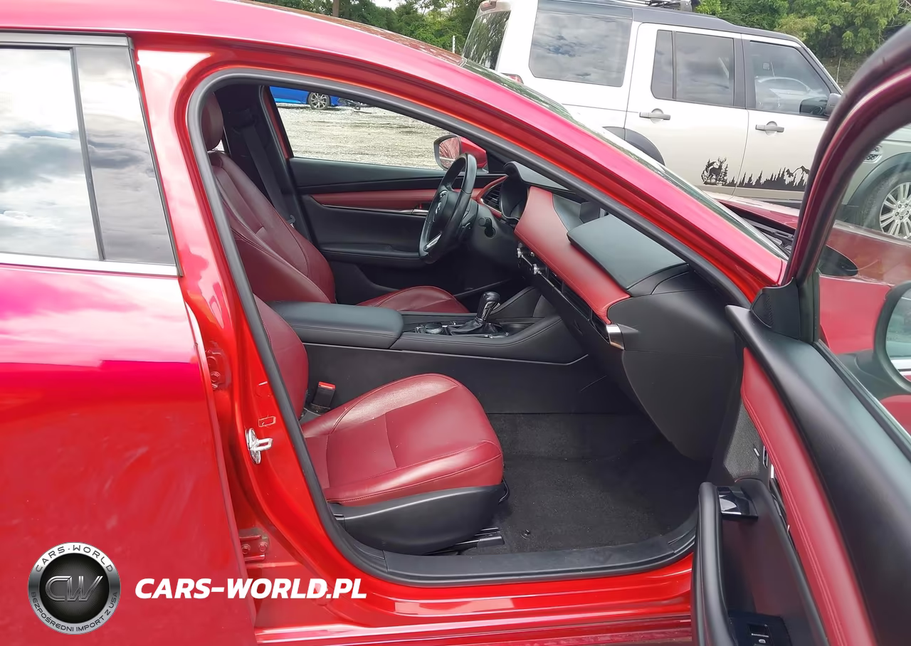 2020 Mazda Mazda3 Premium Package VIN:JM1BPBNM0L1174354 - 5