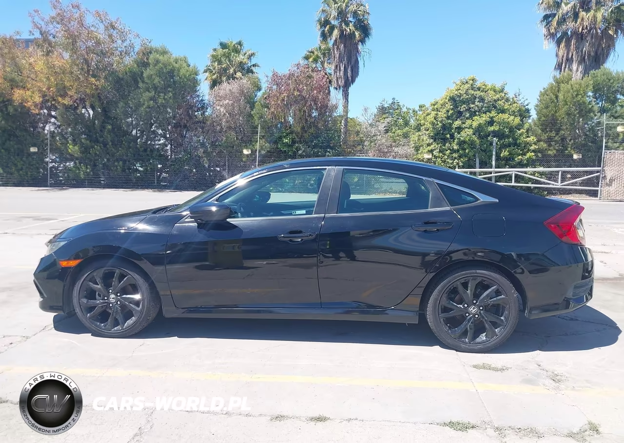 2019 Honda Civic Sport VIN:19XFC2F88KE204453 - 14