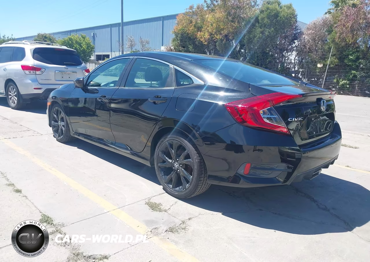 2019 Honda Civic Sport VIN:19XFC2F88KE204453 - 3
