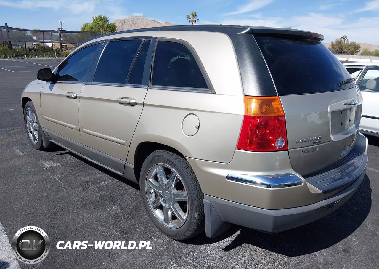 2005 Chrysler Pacifica Touring VIN:2C8GF68435R665168 - 3