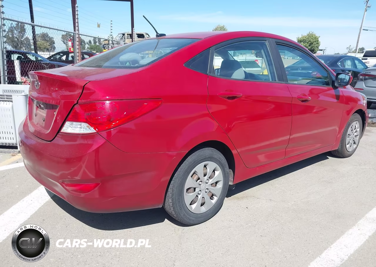 2017 Hyundai Accent Se VIN:KMHCT4AE2HU389343 - 4