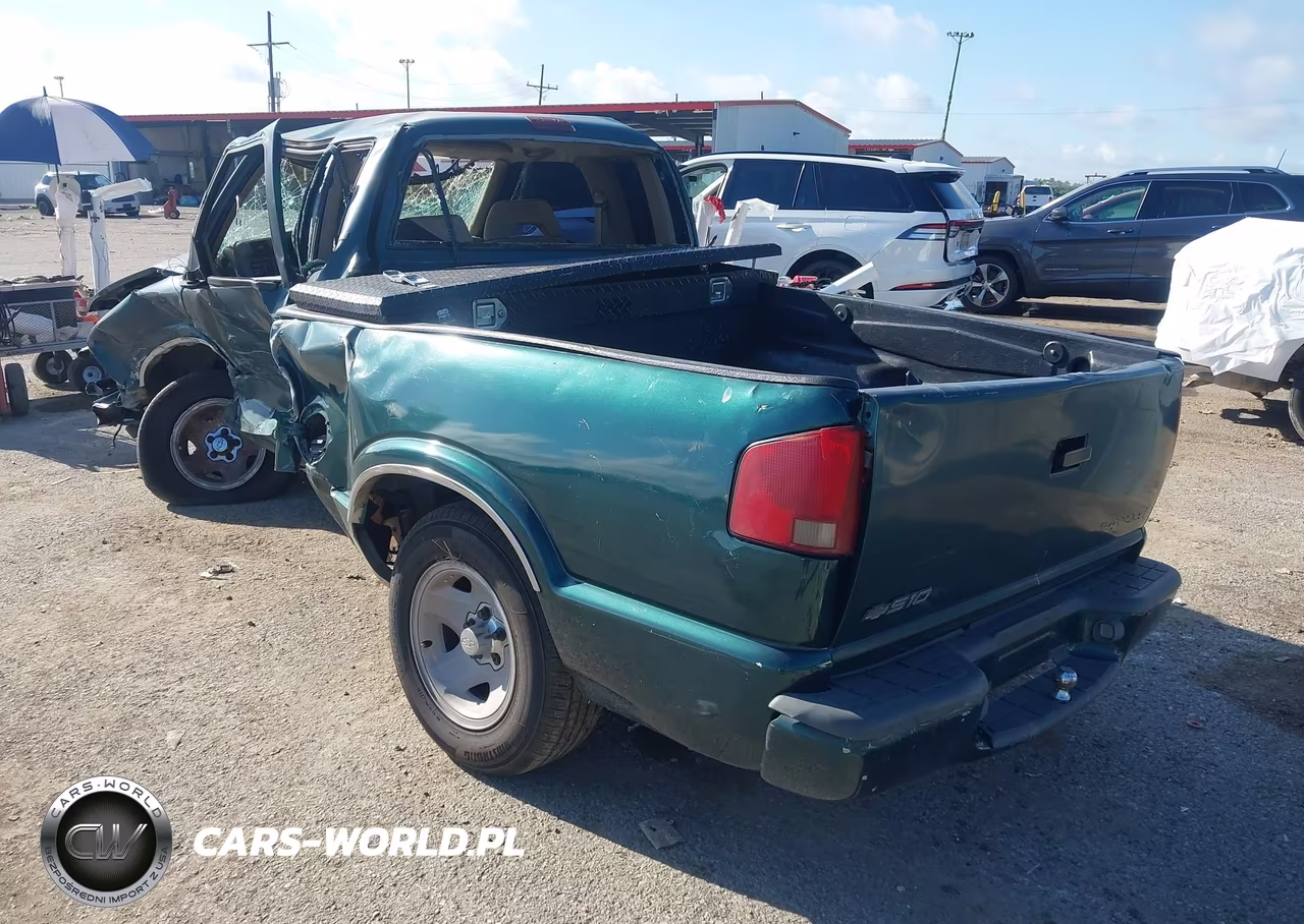1996 Chevrolet S Truck S10 VIN:1GCCS19XXT8196970 - 3