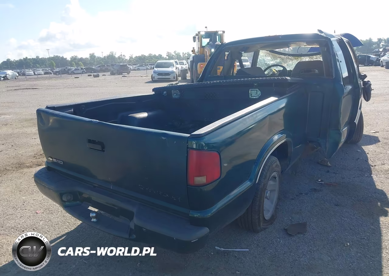1996 Chevrolet S Truck S10 VIN:1GCCS19XXT8196970 - 4