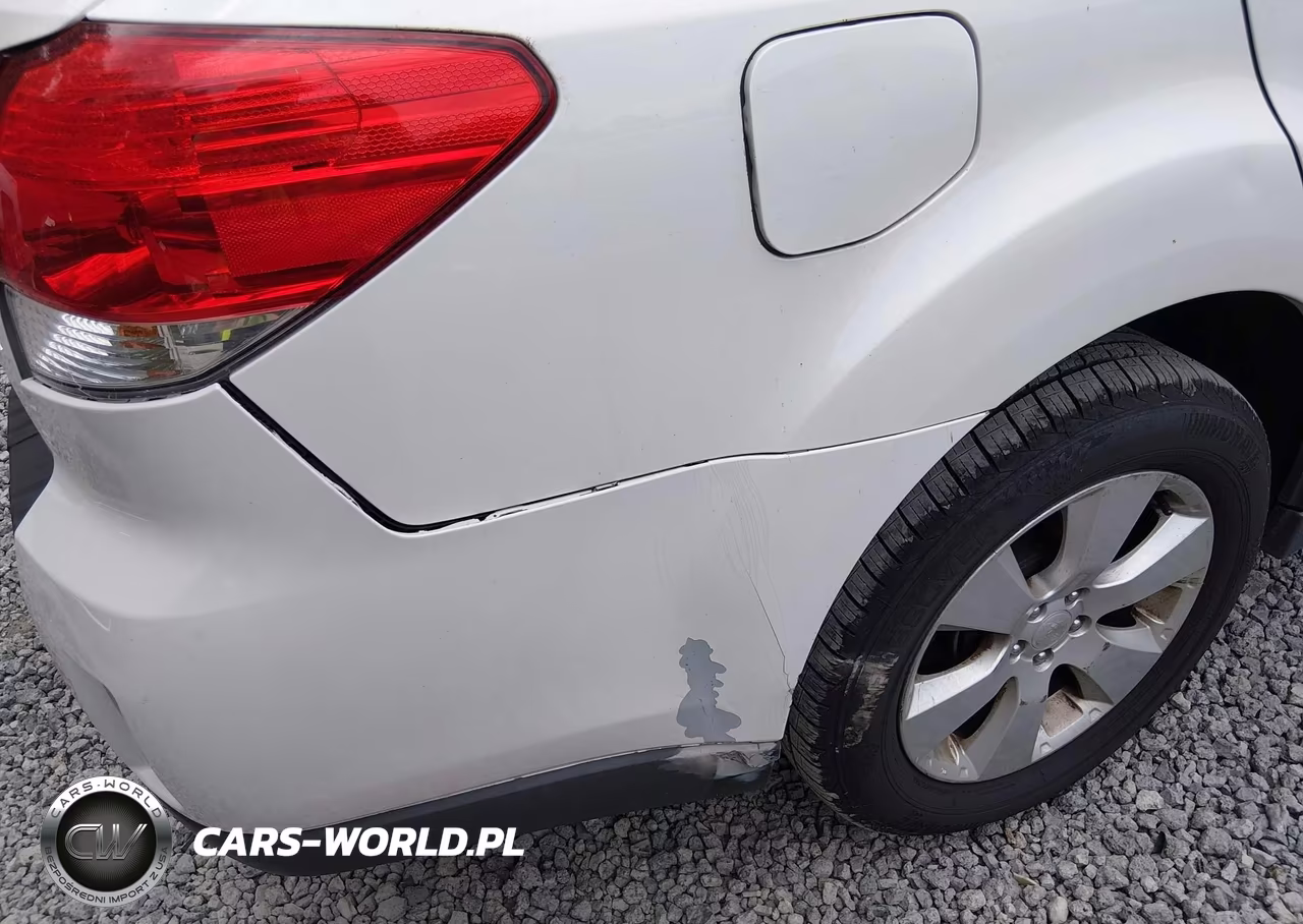 2010 Subaru Outback 2.5I Limited VIN:4S4BRCKC8A3365402 - 6