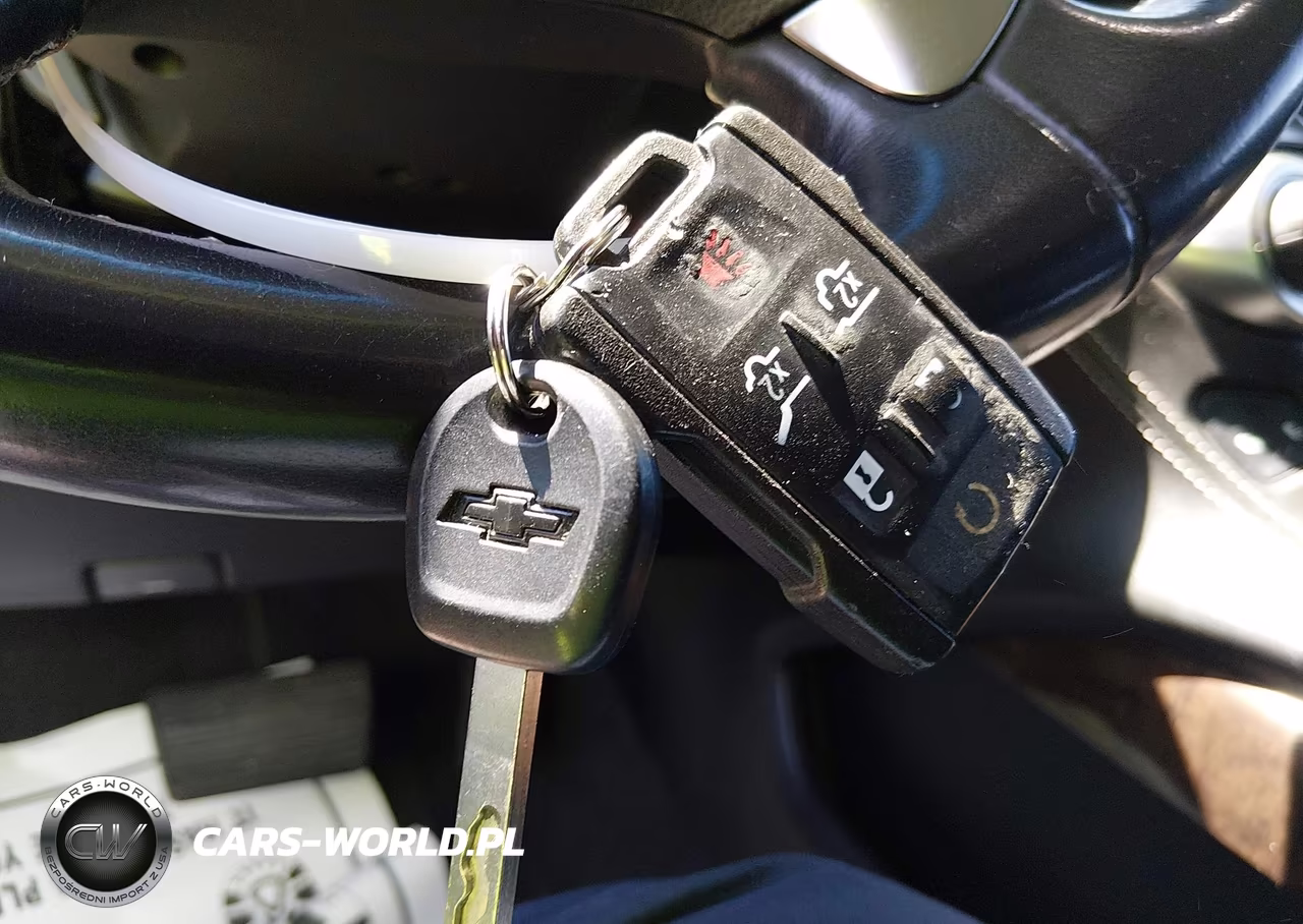 2019 Chevrolet Tahoe Lt VIN:1GNSKBKC5KR376429 - 11