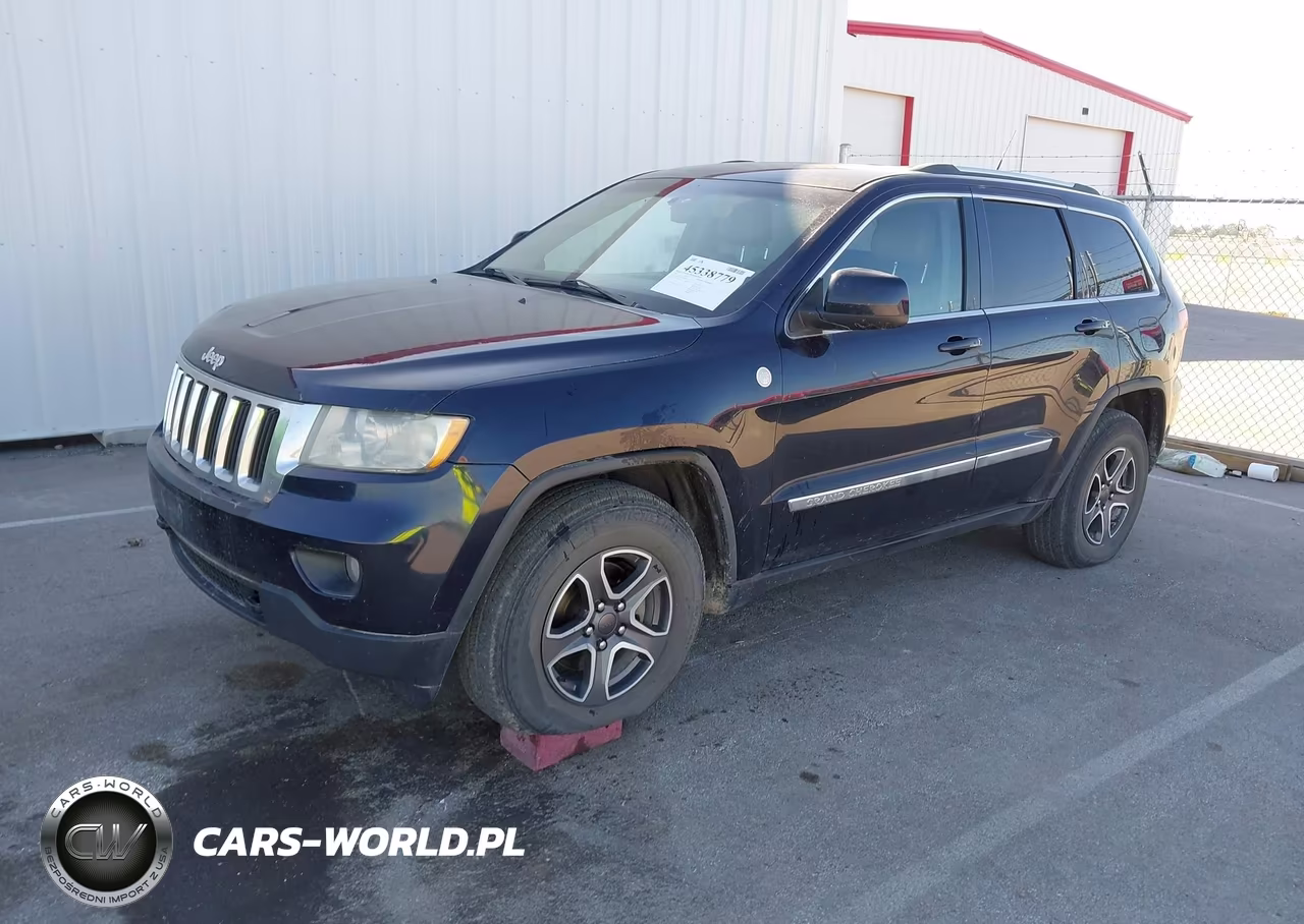 2011 Jeep Grand Cherokee Laredo VIN:1J4RR4GG4BC505588 - 2