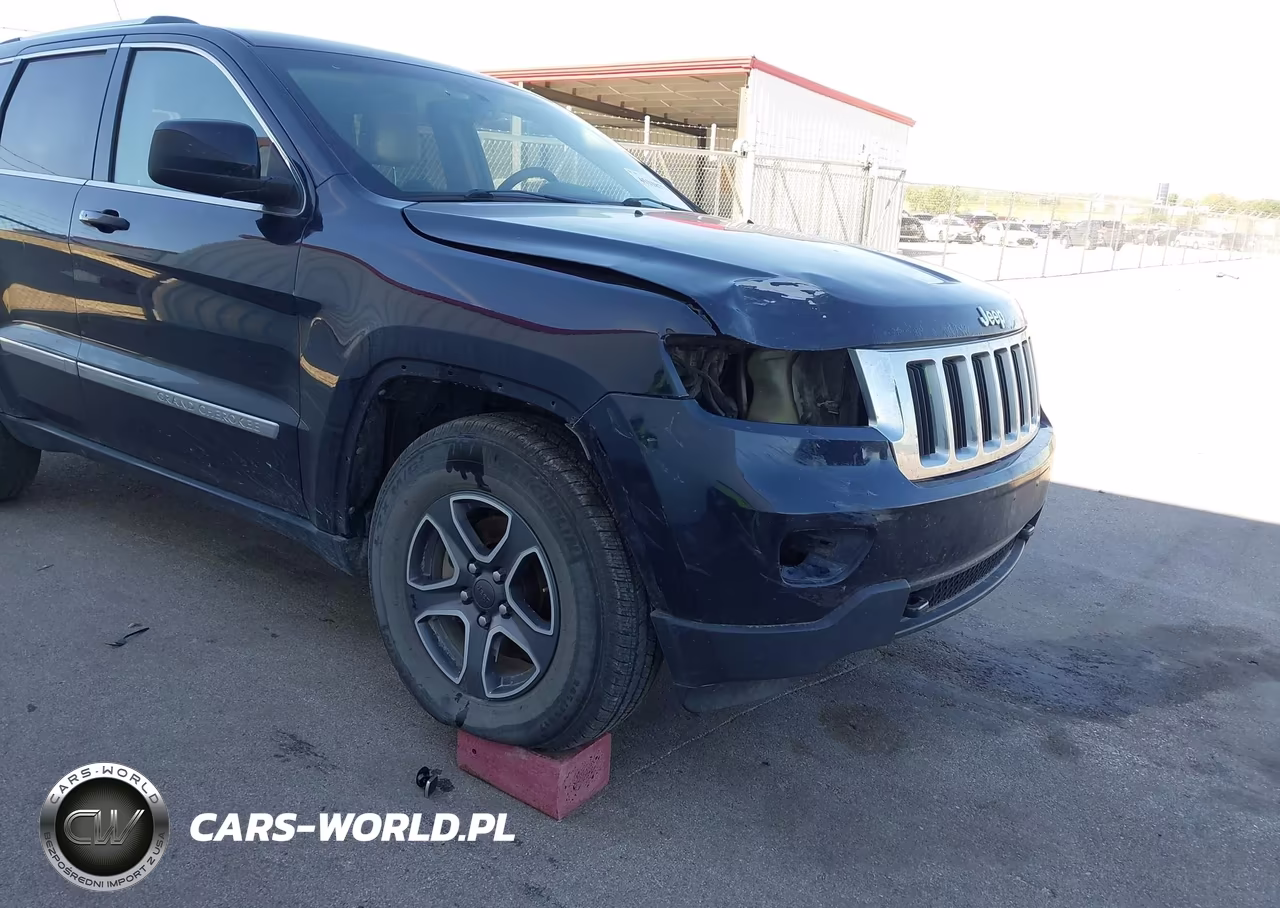 2011 Jeep Grand Cherokee Laredo VIN:1J4RR4GG4BC505588 - 6