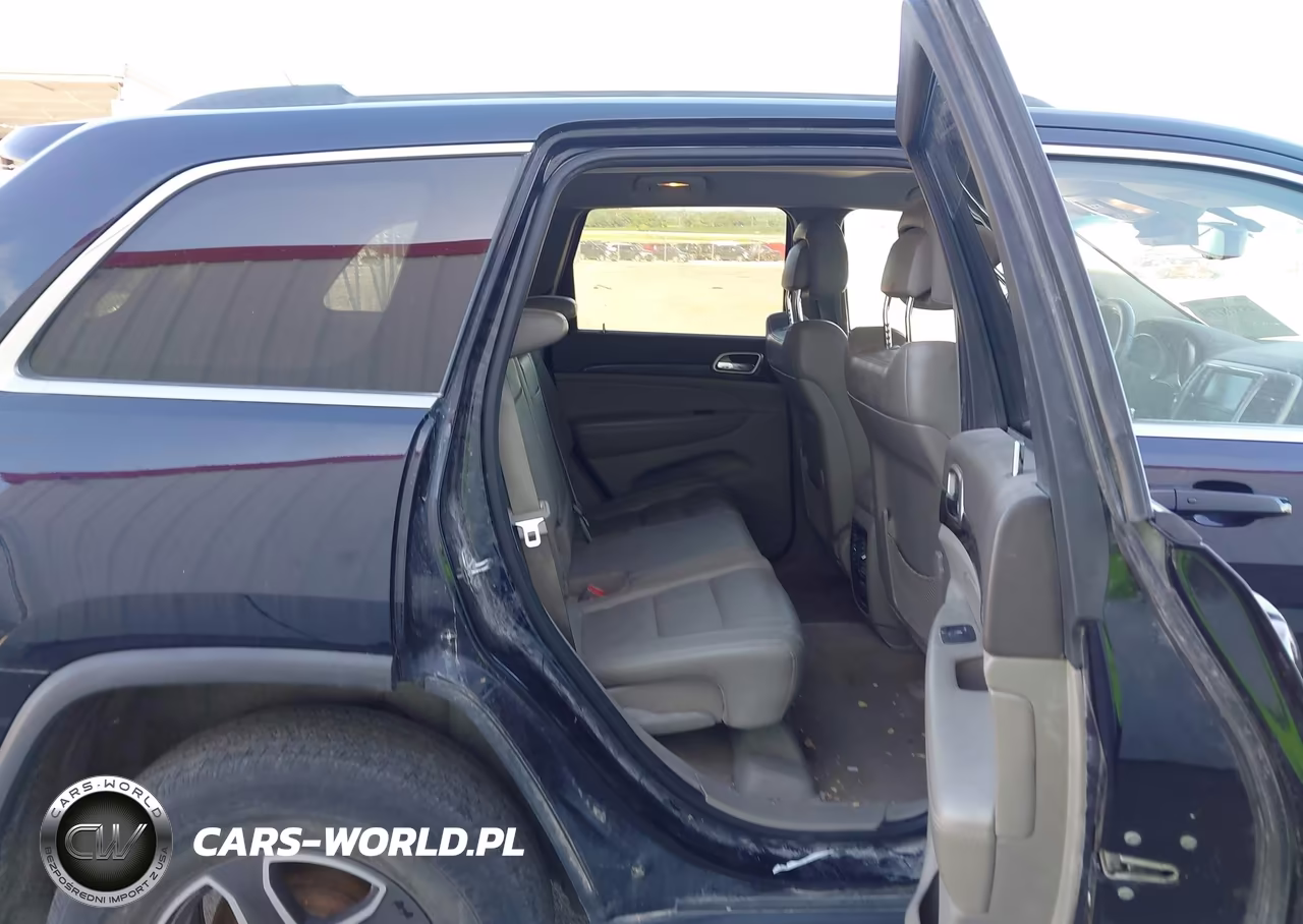 2011 Jeep Grand Cherokee Laredo VIN:1J4RR4GG4BC505588 - 8