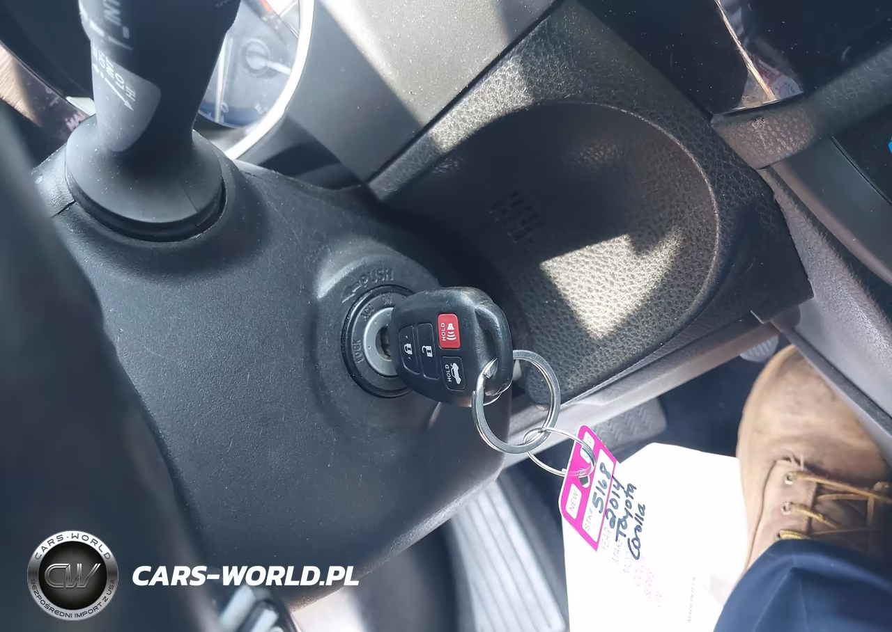 2014 Toyota Corolla S Plus VIN:2T1BURHE6EC038752 - 11
