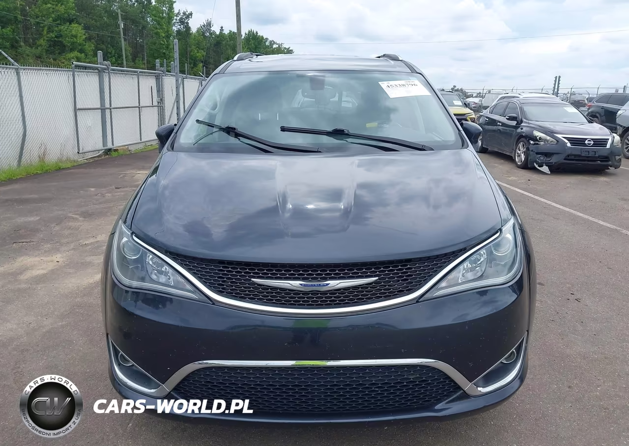 2020 Chrysler Pacifica Touring L VIN:2C4RC1BG9LR140525 - 12