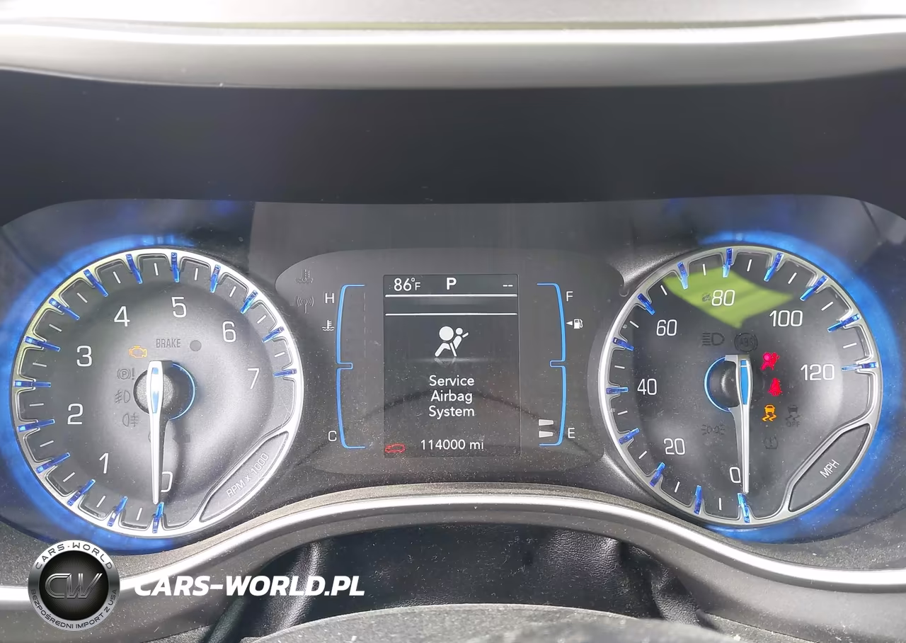 2020 Chrysler Pacifica Touring L VIN:2C4RC1BG9LR140525 - 7
