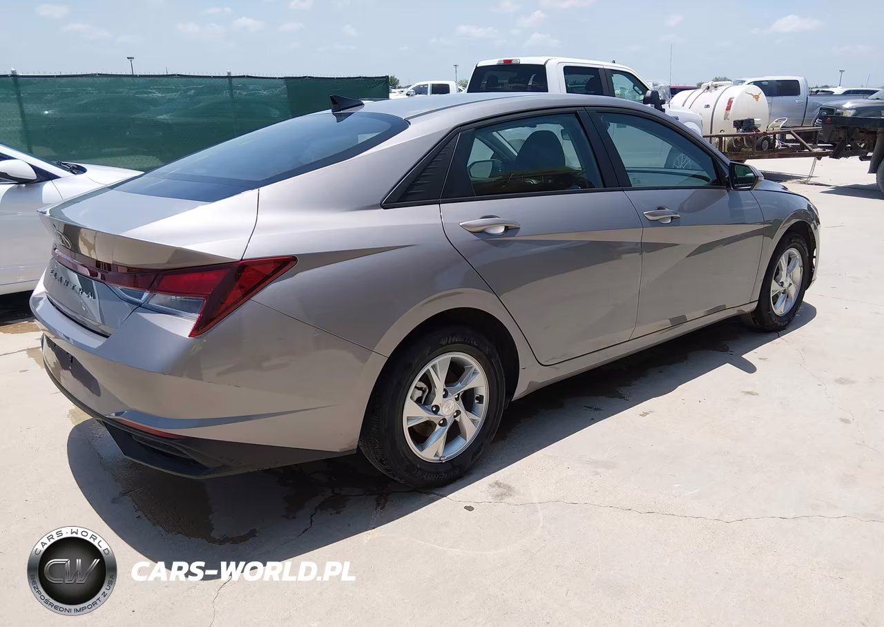 2023 Hyundai Elantra Se VIN:KMHLL4AG1PU550958 - 4