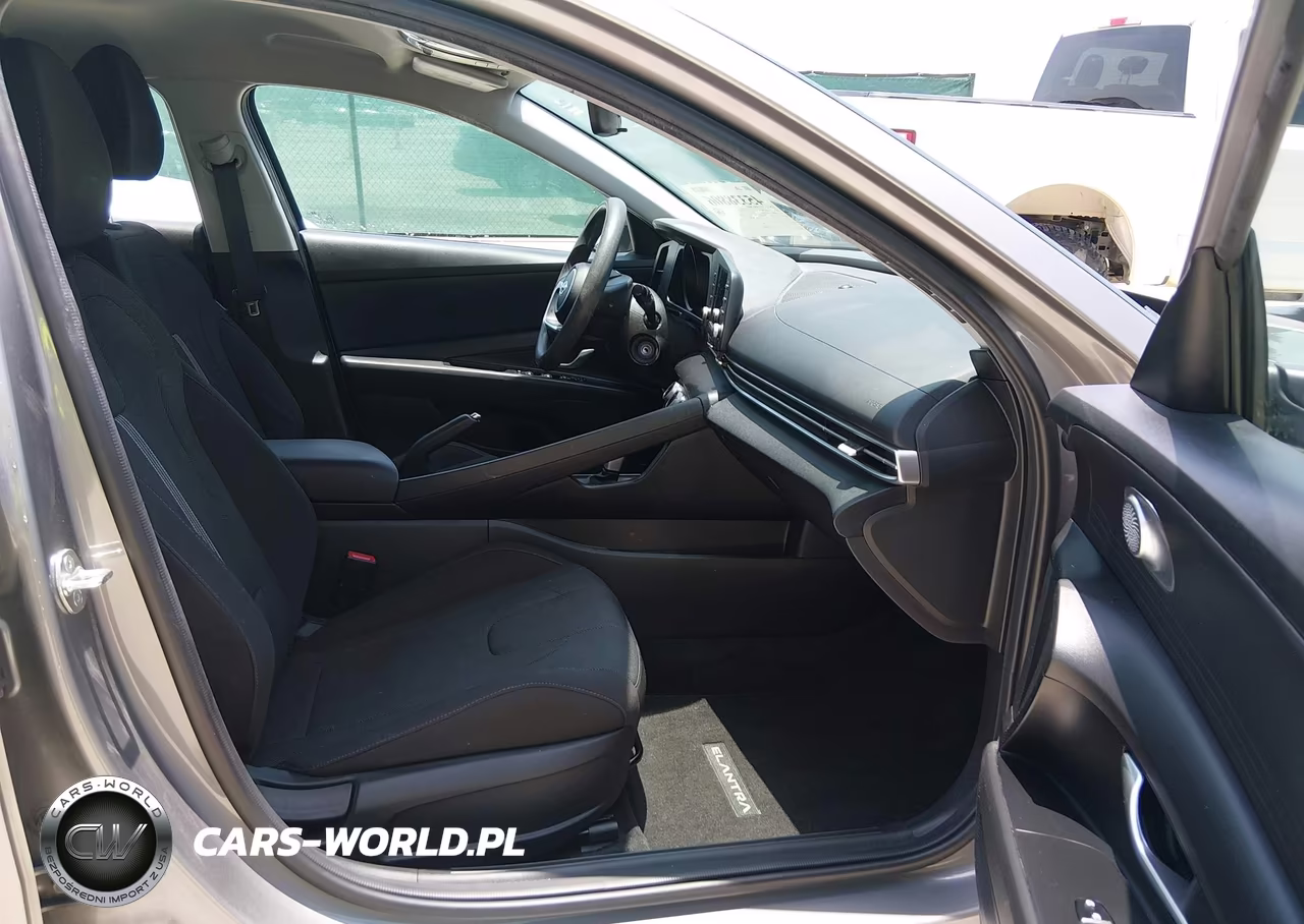 2023 Hyundai Elantra Se VIN:KMHLL4AG1PU550958 - 5