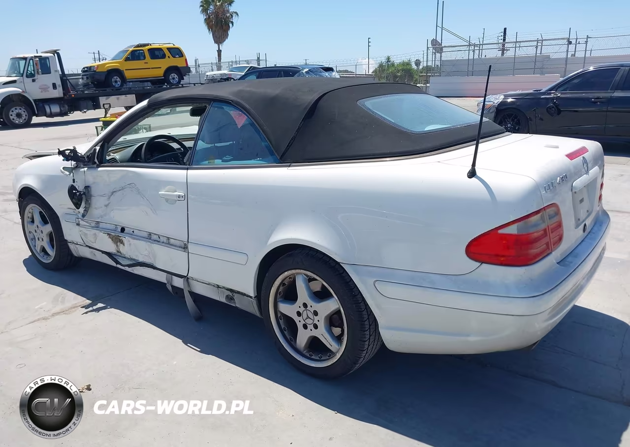 2003 Mercedes-Benz Clk 430 VIN:WDBLK70GX3T139762 - 3
